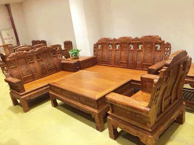 刺猬紫檀象頭如意沙發(fā)-廣州木緣居家具提供刺猬紫檀象頭如意沙發(fā)的相關(guān)介紹、產(chǎn)品、服務(wù)、圖片、價(jià)格木緣居家具,廣州木緣居,廣州紅木家具,廣州紅木家具廠(chǎng),廣州高檔紅木家具,廣州酸枝家具,小葉紅檀家具,廣州明式家具銷(xiāo)售,廣州古典紅木家具,廣州明式地柜廠(chǎng)家,廣州明式沙發(fā)直銷(xiāo)、酸枝家具、緬甸花梨家具、小葉紅檀家具、刺猬紫檀家具、